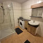 Haus Lila Stubaital 아파트
