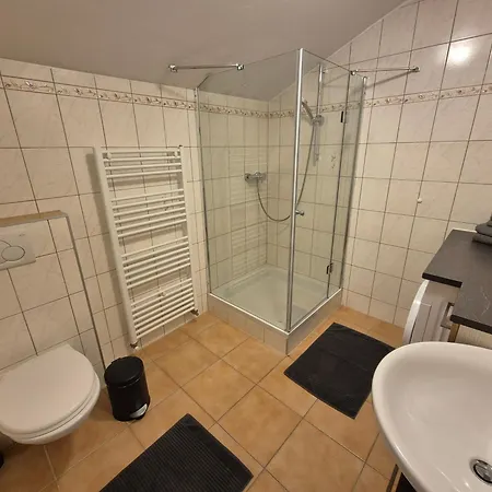 Haus Lila Stubaital * פולפמס